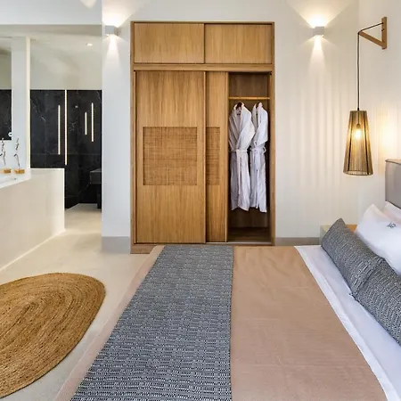 Venus Sunrise & 4* Vourvoulos