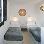 Hotell Venus Sunrise & Vourvoúlos