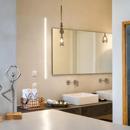 Ξενοδοχείο Venus Sunrise & 4*