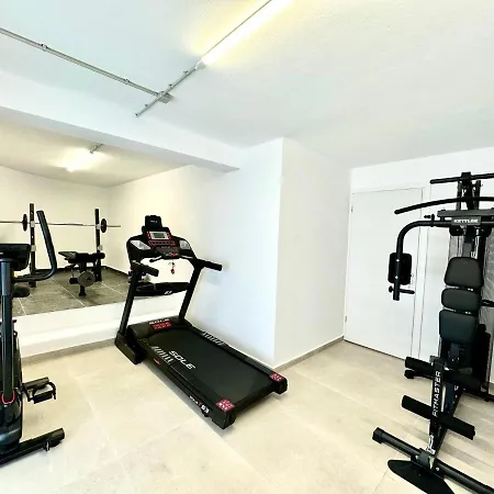 Venus Sunrise & Hotel