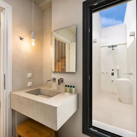 Hotel Venus Sunrise & Vourvoúlos