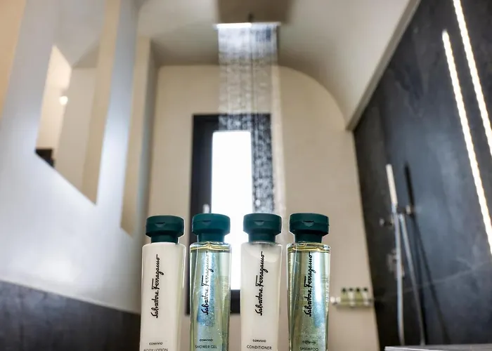 Venus Sunrise & Otel Vourvoúlos