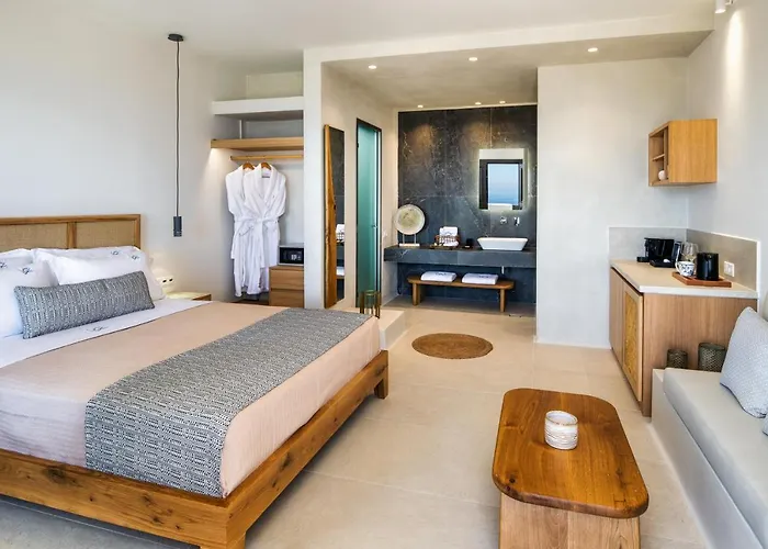 Venus Sunrise & Hotel