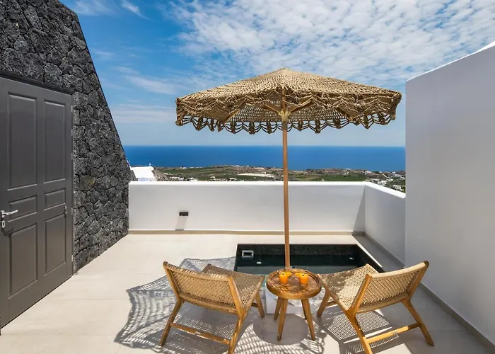 Venus Sunrise & Hotel