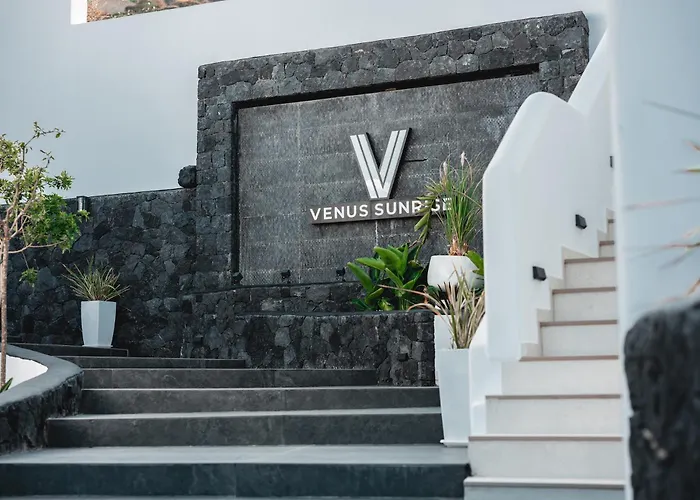 Venus Sunrise & 4*